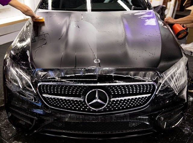 Антигравийная пленка на авто: что это такое, виды, плюсы и минусы - фото3 Антигравийная пленка на авто: что это такое, виды, плюсы и минусы - фото3