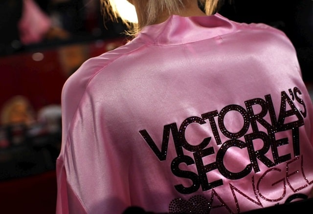 Особливості бренду Victoria's Secret: огляд продукції та цікаві факти - фото4
