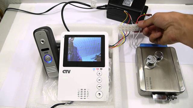 Виды домофонов: особенности и отличия - фото1