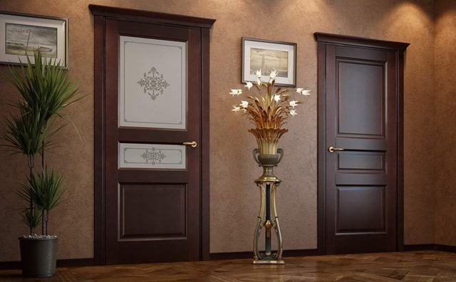 Межкомнатные двери в интерьере квартиры: интересные цвета и решения - фото1