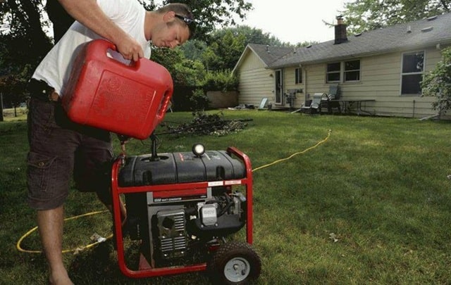 Как выбрать генератор для дома и дачи: сравнение дизельных и бензиновых моделей - фото5