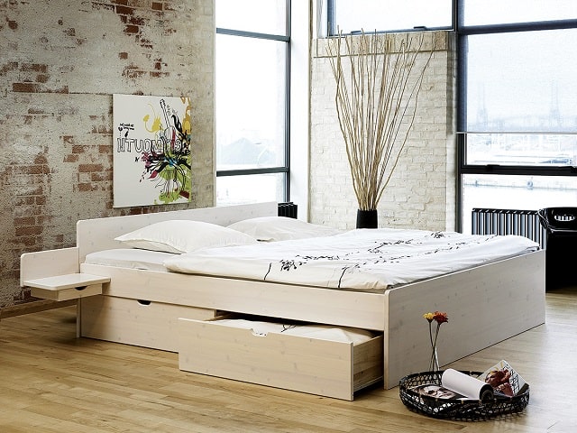 Кровать с выдвижными ящиками Кровать с выдвижными ящиками