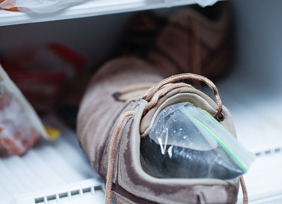 Как растянуть кроссовки в домашних условиях - фото1