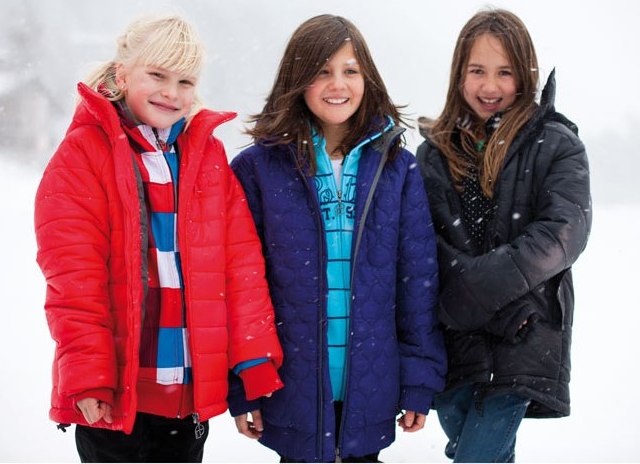 Выбираем зимнюю куртку для девочки-подростка: модные новинки - фото1