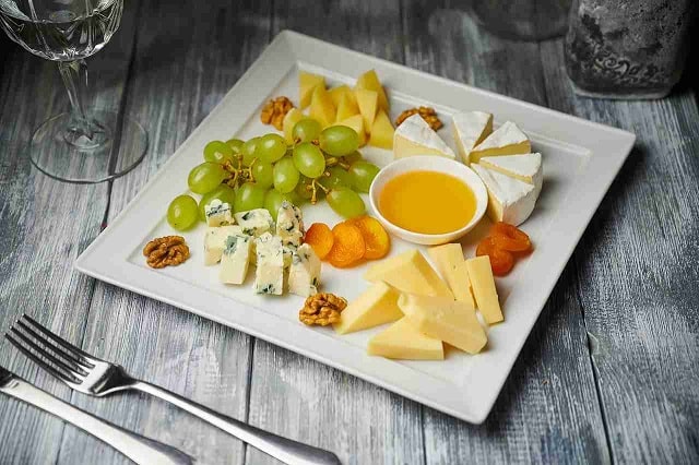 Виды тарелок для сервировки стола - Закуски