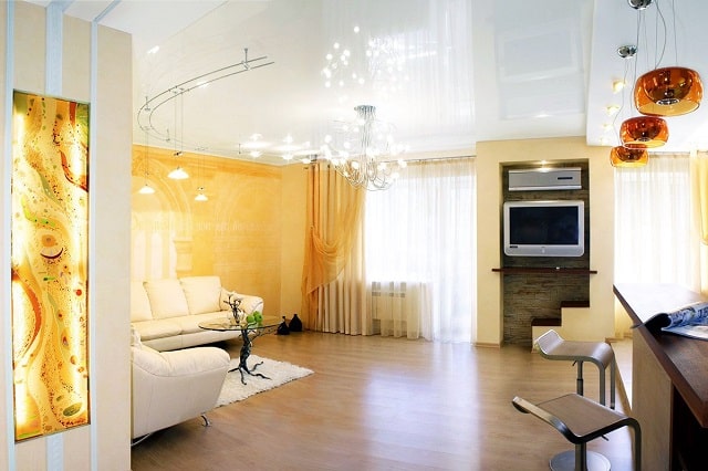 Натяжной потолок: особенности, плюсы и минусы, что нужно знать - фото3 Натяжной потолок: особенности, плюсы и минусы, что нужно знать - фото3