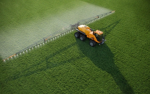 Причіпний обприскувач чи самохідний: особливості, плюси та мінуси, що краще і для чого - фото3
