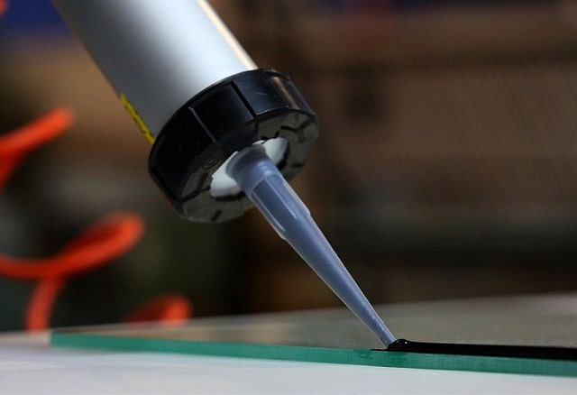 Герметик: что это такое и где используется - фото1