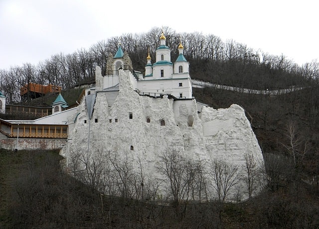Святогорская лавра: чем знаменита, где она находится, как туда добраться - фото3