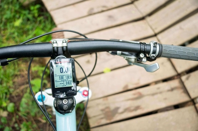 Беспроводной велокомпьютер: что он умеет и кому пригодится - фото3