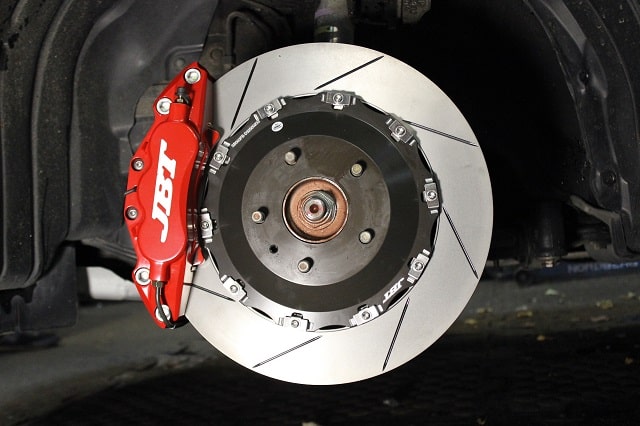 Автомобильные тормозные колодки: виды и особенности - фото2