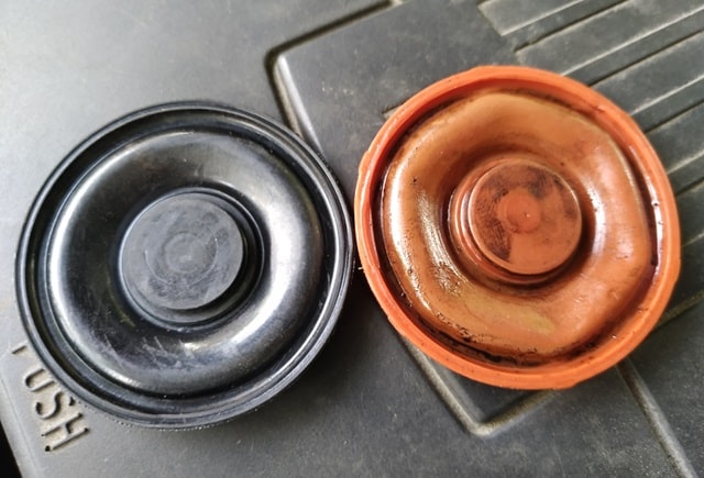 Износ мембраны клапана вентиляции картерных газов: как распознать и исправить - фото1