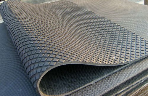 Что лучше ламинат или линолеум в квартире - фото 3