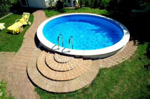 Варианты летних бассейнов на дачу - фото 3
