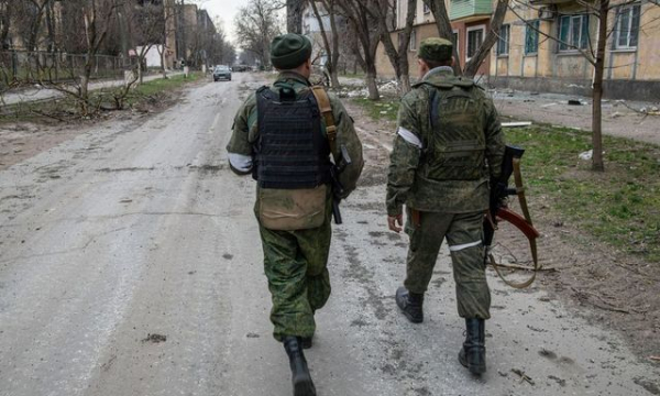 В Мариуполе продолжается ликвидация российских оккупантов