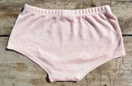 Женские трусы шортиками: кому подходит такое нижнее белье