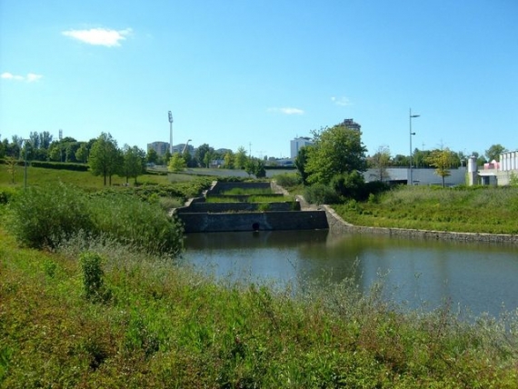 В оккупированном Донецке уничтожают «жемчужину» города (фото)
