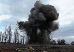 Во время подрыва автомобиля ВСУ погиб один военнослужащий, еще один смертельно ранен снайпером