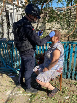 В селе Шевченково из-под завалов дома спасли женщину