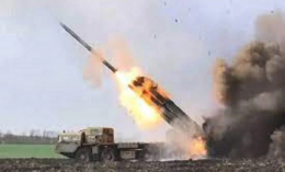 Шестеро человек пострадали во время вражеского обстрела предприятия в Михайловке