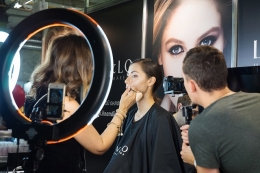 Как выбрать кольцевую лампу для визажиста
