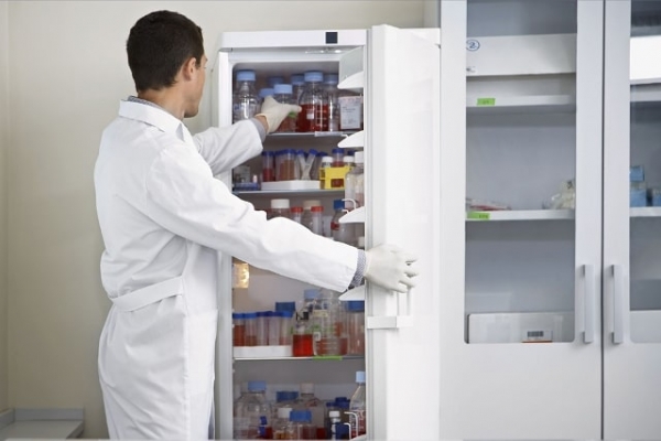 Фармацевтические холодильники: типы, виды и предназначение
