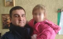 В Краматорске крестная мать оставила ребенка такстисту