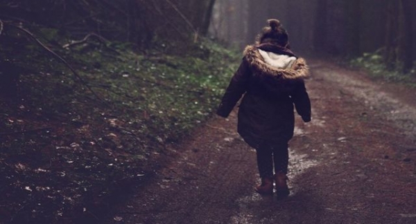 Пьяная мать выставила дочь на улицу, а протрезвев, заявила о похищении