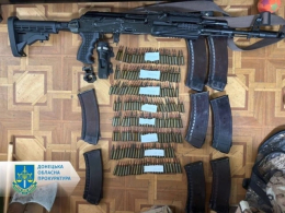 Житель Доброполья устроил дома склад с боеприпасами