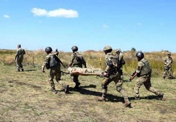 Боевики обстреляли украинский КНП – ранены семь человек