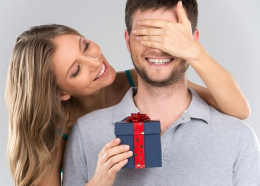 Подарок ко Дню Святого Валентина для парня, который он захочет и полюбит