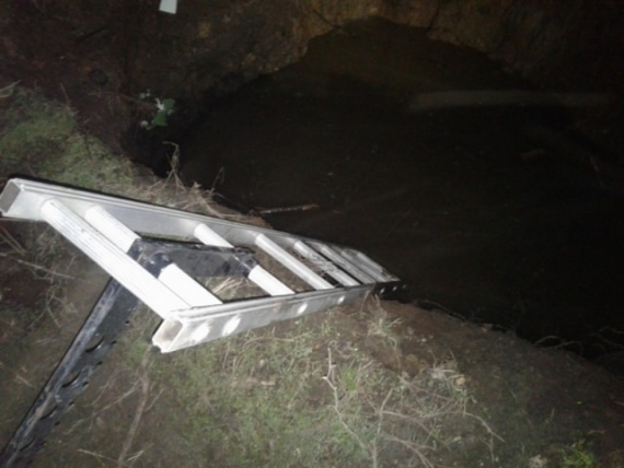 На Донетчине в яме с водой найдено тело малолетнего ребенка