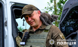 Полицейские спасли из-под обстрелов подростка и его больную маму