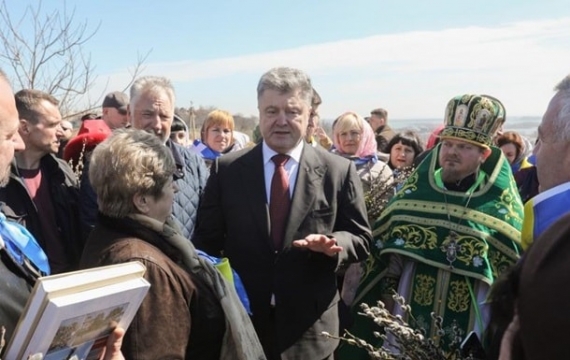 Порошенко: российская армия уйдет из Донецка, как только туда придут миротворцы