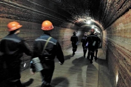 Из-за долгов по зарплате: на Донетчине горняки отказываются подниматься на поверхность