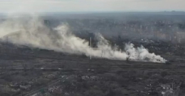 Враг попытался прорваться колонной бронетехники возле Часового Яра
