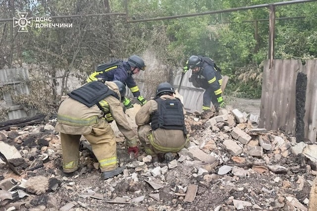 В Закитном под завалами дома обнаружили фрагменты тела погибшего человека