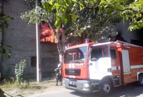 В Донецкой области – пожар в медучреждении: эвакуированы пациенты