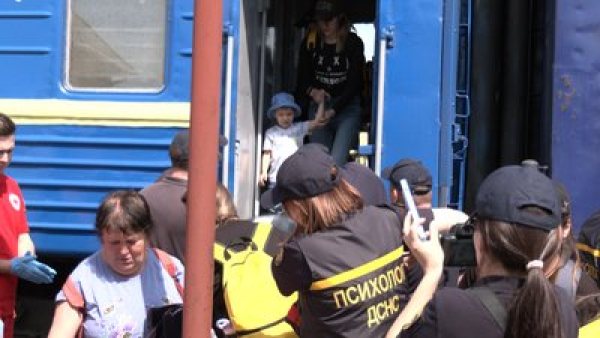 На Волынь прибыл первый эвакуационный поезд из Покровска