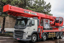 На ММК имени Ильича обзавелись уникальной автовышкой