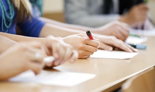 Министерство образования откроет подготовительные курсы для учащихся ОРДЛО