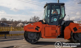 Для коммунальных предприятий Мариуполя приобретут новую технику