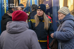 В Ровенской области приняли переселенцев, прибывших эвакуационным поездом из Донбасса