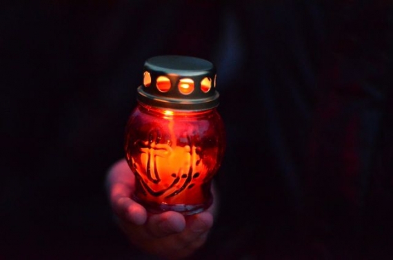 День скорби отметили по обе стороны линии разграничения