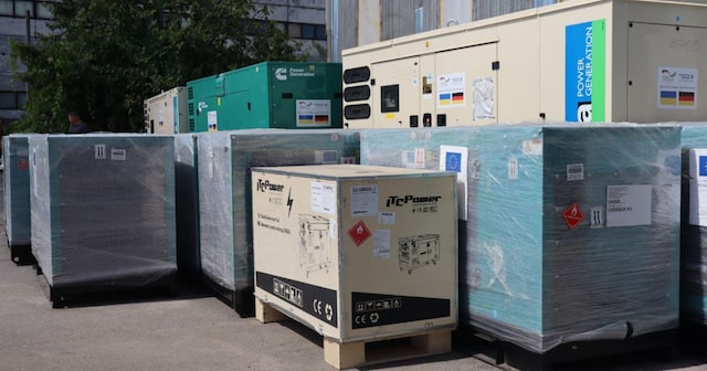 Громады Донецкой области получили 41 генератор от ЕС