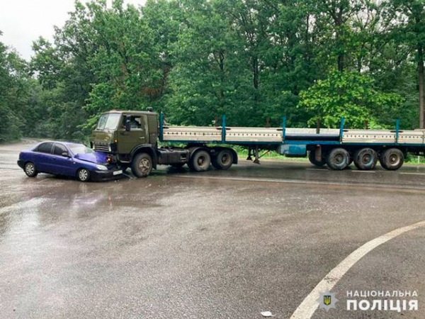 В ДТП между Славянском и Святогорском пострадала женщина