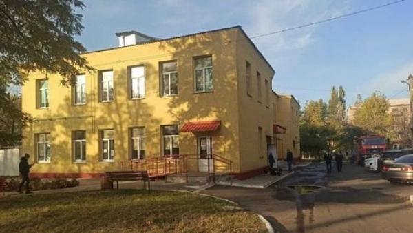 В стационаре для больных коронавирусом в Покровской больнице загорелась электрощитовая