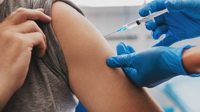 Вакцина Гардасил 9 — защита от вируса папилломы человека