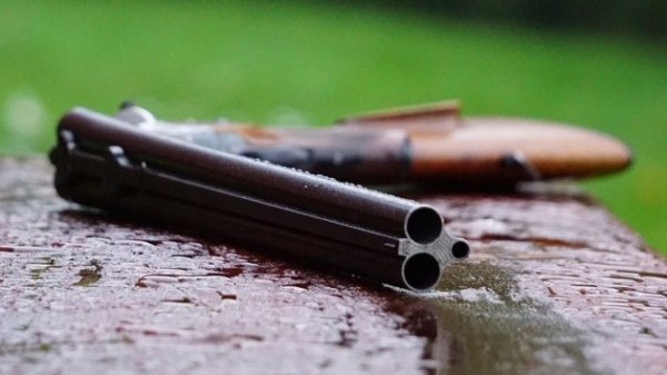 Полицейские задержали грабителя и освободили заложницу