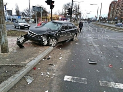 В Донецке случилась авария с участием иномарки и маршрутки (фото)